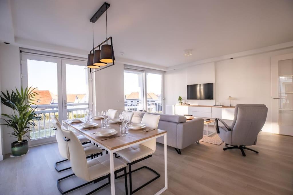 Home Away, Light And Bright كادزاند المظهر الخارجي الصورة